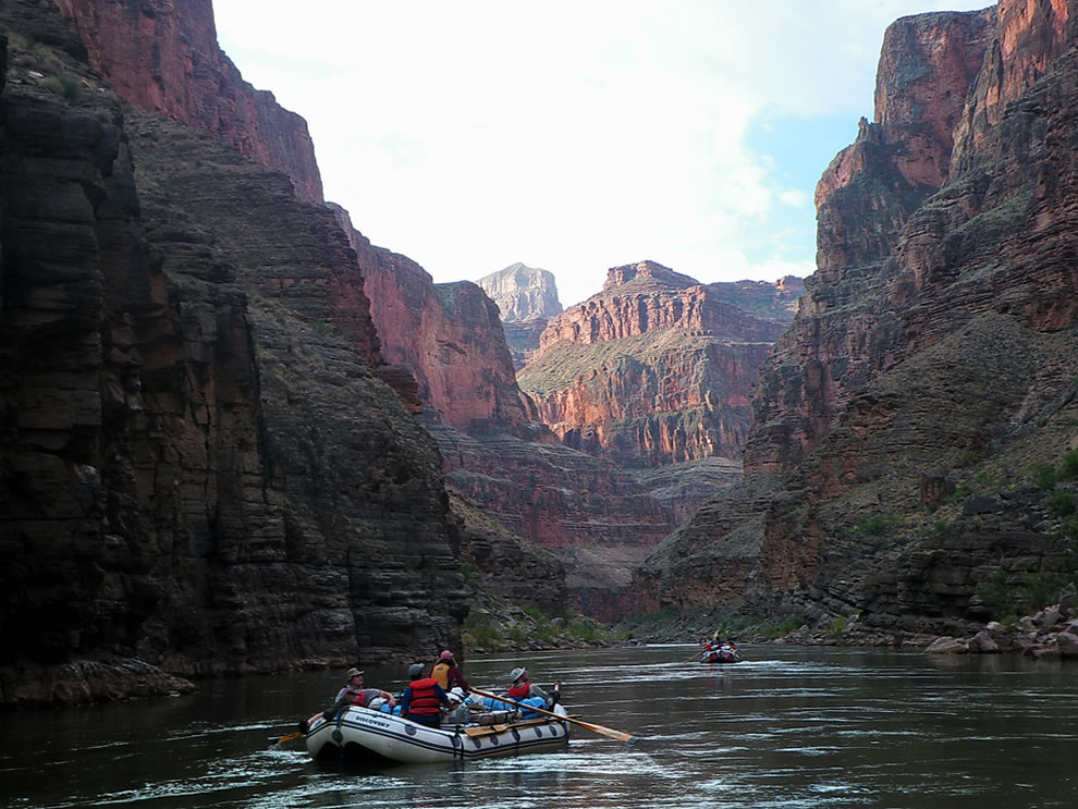 rafting and kayaking the grand canyon