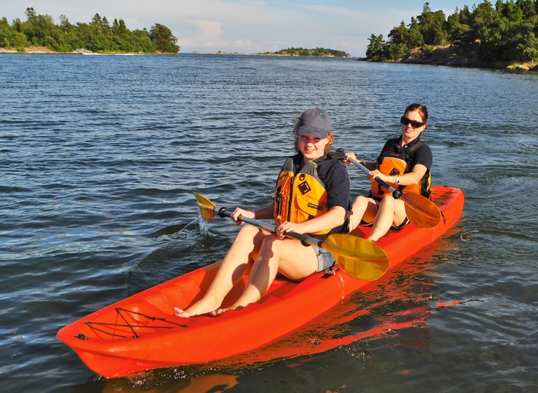 girls on an Apollo kayak